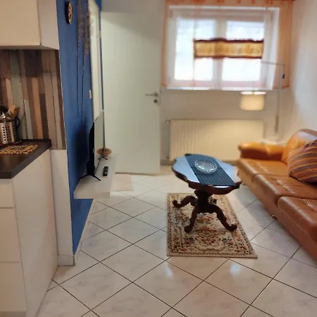 Apartment Orange